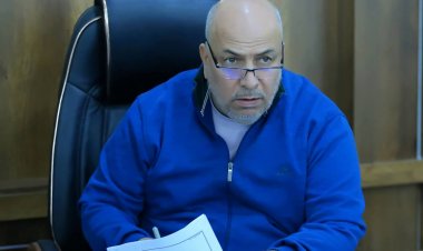 ضمن اهتمامه بملف السكن وتوقيع كتب التمليك