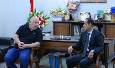 مدير بلدية الناصرية يزور غرفة تجارة الناصرية لبحث آفاق التعاون المشترك