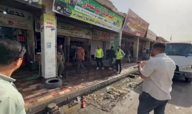 كوادر بلدية الناصرية تنفذ حملة لغلق المحال والورش المخالفة للاستعمال