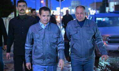 محافظ ذي قار يتابع ميدانياً تصريف مياه الأمطار في الناصرية ويوجه باستنفار كامل للكوادر