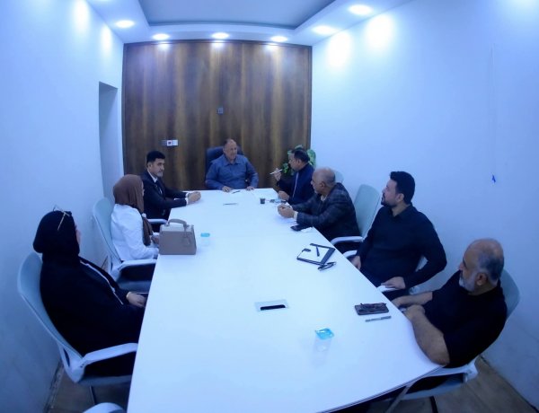 لجنة تطبيق الإستراتيجية الوطنية للنزاهة ومكافحة الفساد تعقد اجتماعها الأول مع مدير بلدية الناصرية ‏